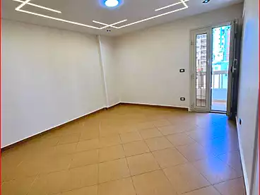 عقارات للبيع في شارع طريق الجيش، ميامي، 175 متر