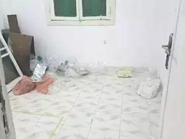 شقق للبيع في شارع الجمرك القديم، بحرى - الأنفوشى، 65 متر