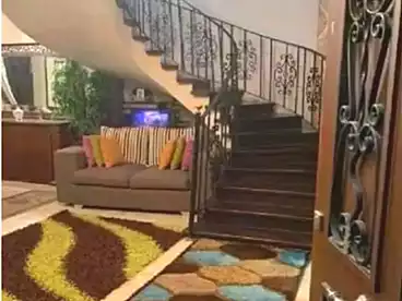 Duplex For sale in Ezz El-Deen Omar St., El Talbeya, 170 sqm