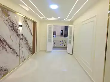 شقق للبيع في شارع محمد جلال حماد، ميامي، 130 متر