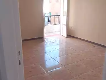 Apartments For rent in El Aziz Bellah St., El Zaytoun El Sharkeya, 90 sqm
