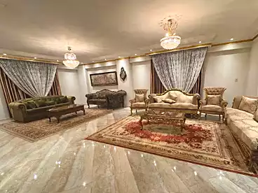 Apartments For sale in El Merag El Elwy, Zahraa El Maadi, 240 sqm