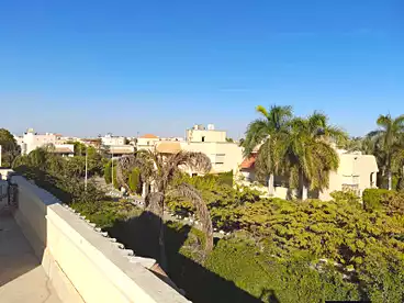 فلل للبيع في شارع طلعت مصطفي، المرحله الثانيه، 320 متر