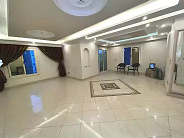 Apartments For sale in Mohyee El Din Abd El Hamid St., 8th Zone, 200 sqm