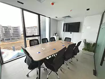 Administrative For rent in Hyde Park Business District, Compounds in New Cairo, 141 sqm