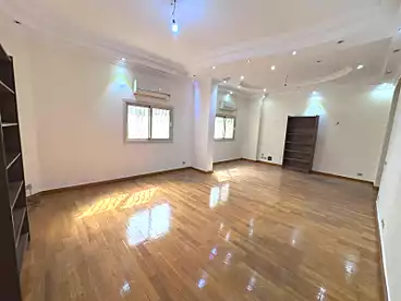 Offices For rent in Street 10, Sarayat El Maadi, 160 sqm