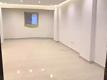 شقق للبيع في اللبيني، فيصل، 180 متر