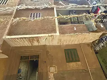 مباني للبيع في شارع 6 أكتوبر، عين شمس، 90 متر