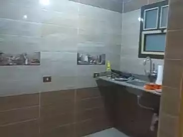 شقق للإيجار في شارع الثلاثيني، فيصل، 100 متر