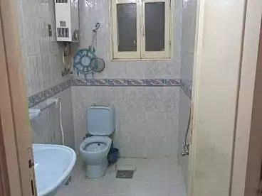 عقارات للبيع في شارع التروللى، مدينة السلام، 100 متر