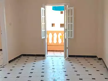 شقق للبيع في شارع الورشة، الهانوفيل، 100 متر