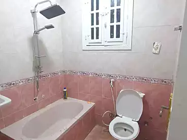 Apartments For sale in El-Khashab Canal, Hadayek Helwan, 90 sqm