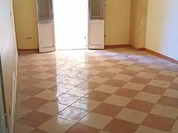 شقق للبيع في شارع الورشة، الهانوفيل، 100 متر