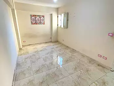 شقق للبيع في الفلكي، السيوف، 100 متر