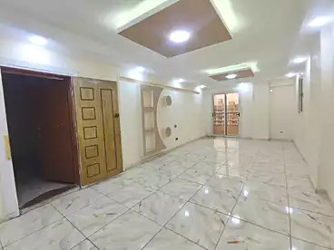 Properties For rent in Lauran, Alexandria, 140 sqm