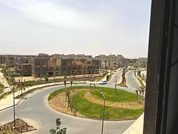 عقارات للبيع في كمبوند ديستريكت 5 - مراكز، كمبوند بالتجمع الخامس، 130 متر