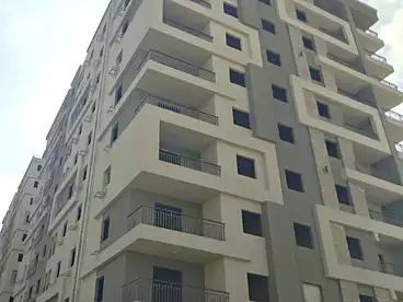 Apartments For sale in Carrefour Main Street, Zahraa El Maadi, 132 sqm
