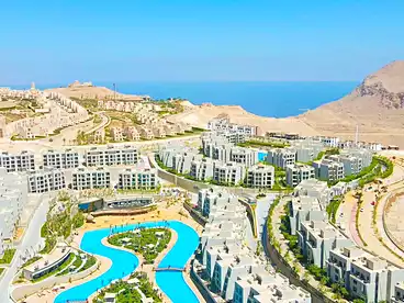 شاليهات للبيع في سكاي سيتي - بيراميدز، مدينة الجلالة الجديدة، 90 متر