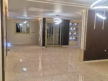 شقق للبيع في شارع العشرين، فيصل، 200 متر