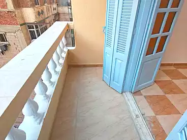 Apartments For sale in Khaled Ibn El Waleed St., Miami, 80 sqm