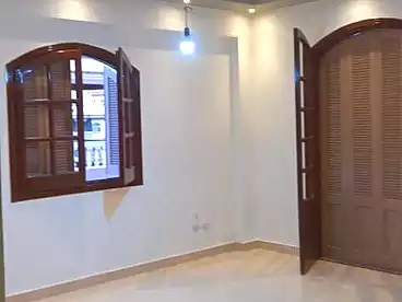 فلل للبيع في المجاوره الثامنه، غرب سوميد، 720 متر