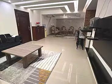 Properties For rent in Tenth Neighborhood, Zahraa El Maadi, 205 sqm