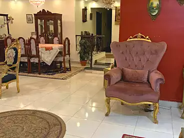 شقق للبيع في شارع الأمل، الحي الثامن، 220 متر