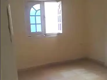 عقارات للإيجار في شارع الشهيد احمد حمدي، الطوابق، 150 متر