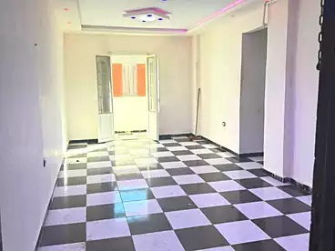Apartments For sale in Eskot, New Miami, 100 sqm