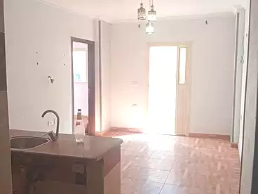 شقق للبيع في شارع الحنفية، البيطاش، 75 متر