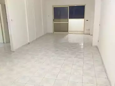 Apartments For rent in Ganaklis, Alexandria, 140 sqm