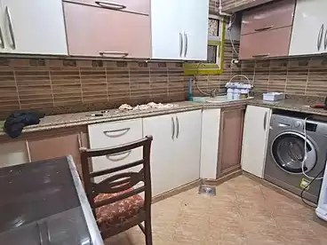 شقق للبيع في شارع أبو قير - طريق الحرية، جناكليس، 160 متر