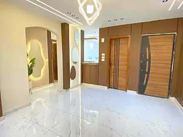 شقق للبيع في شارع المجزر الالي، اللبيني، 170 متر