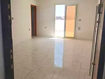 Roof For sale in El Lebeny, El Haram, 190 sqm