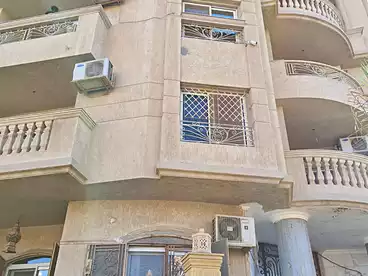شقق للبيع في شارع 79، النرجس عمارات، 450 متر
