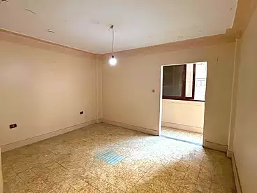 عقارات للبيع في شارع جمال عبد الناصر، سيدي بشر بحري، 130 متر