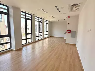 مكاتب للإيجار في ذا بلاتوه - كمبوند ديستريكت 5، كمبوند ديستريكت 5 - مراكز، 59 متر