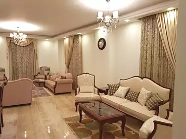 Apartments For sale in Street 1, Fourth Neighborhood, 210 sqm