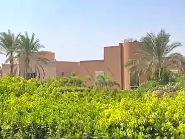 فلل للبيع في شارع أحمد رامي، المرحله الأولى، 310 متر