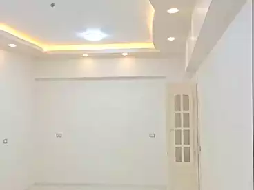 Apartments For sale in Paris St., Shebeen El Kom City, 172 sqm