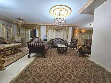 عقارات للبيع في طريق مدينتي، المنطقه الأولى عمارات، 261 متر