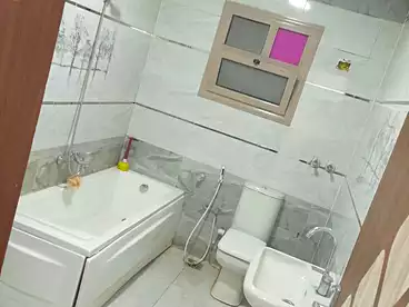 عقارات للإيجار في شارع محمد سيد أحمد، حلوان، 250 متر