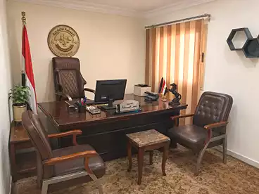 شقق للإيجار في مجاورة 3، 15 مايو، 165 متر