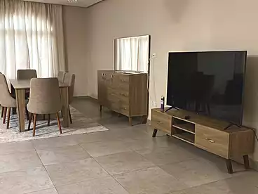 شقق مفروشة للإيجار في الحي الثاني، بيت الوطن، 220 متر