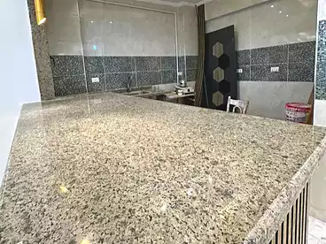 شقق للبيع في شارع الجلاء، فيكتوريا، 130 متر