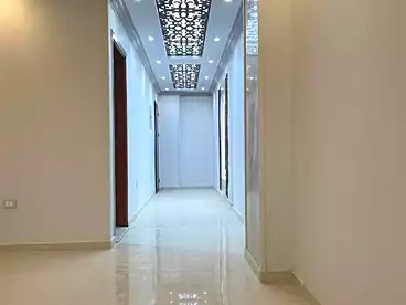 شقق للإيجار في الحي السادس عشر، الشيخ زايد، 215 متر