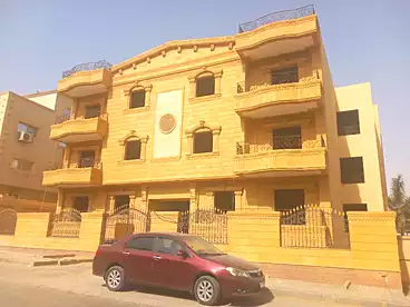 شقق للبيع في امتداد غرب الجولف، غرب الجولف، 300 متر