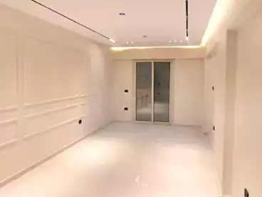 شقق للبيع في الكيلو 21، العجمي، 130 متر