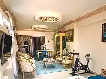 شقق للبيع في كامب شيزار، الاسكندرية، 160 متر