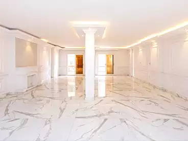 عقارات للبيع في شارع هليوبوليس، كامب شيزار، 280 متر